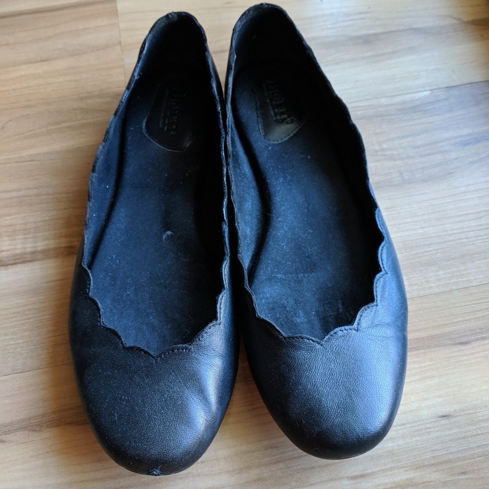 Børn | Black Leather Scallop-edged Flats 9.5